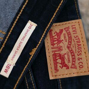 LEVI 310 shaping skinny 18 W   New